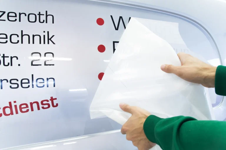 Grafika na pojazdach projekt i wykonanie